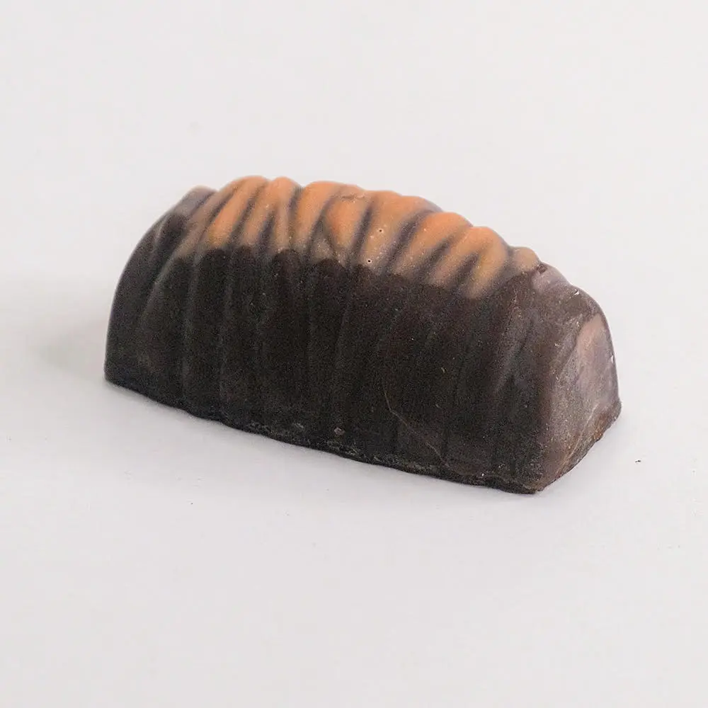 CHRYSALIDE CACAHUÈTE